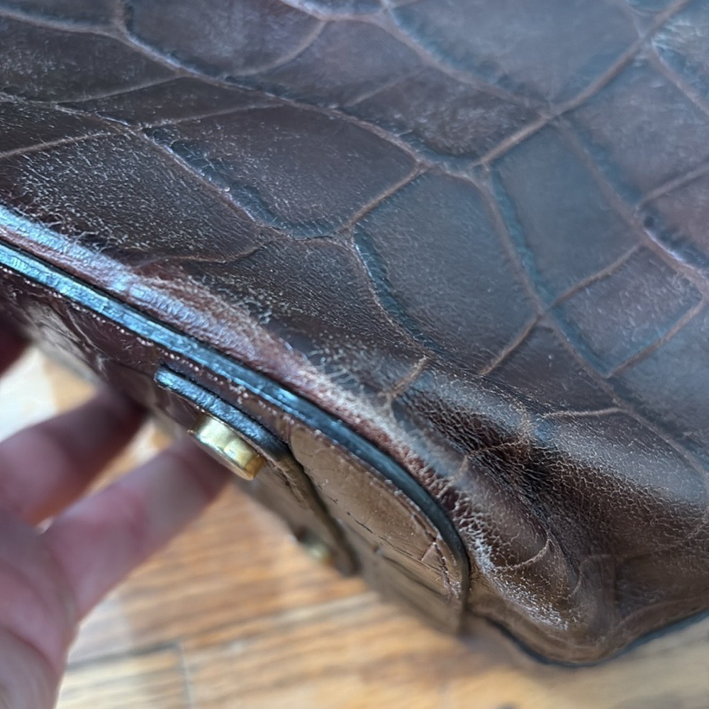 Massimo Dutti Cinch Closure‎ Leather Shoulder Bag Crocodile Texture Brown - Picture 8 of 16